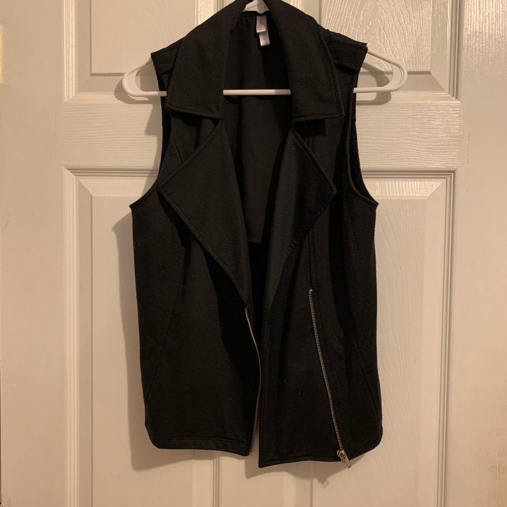 Black vest